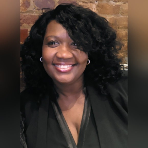 Meet your Posher, Natasha - Picture 4 of 11